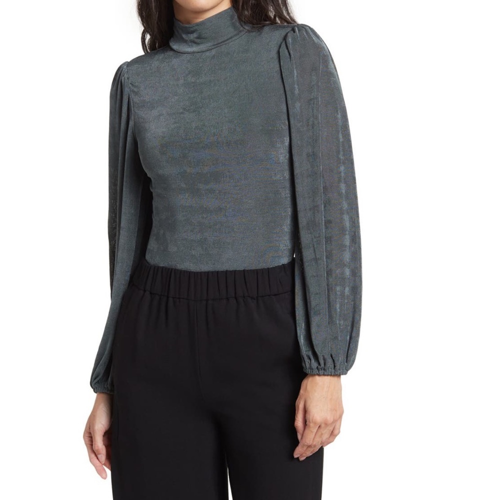 ASTR the Label Open Back Bodysuit In Teal Color- New With Tag- Reemoly
